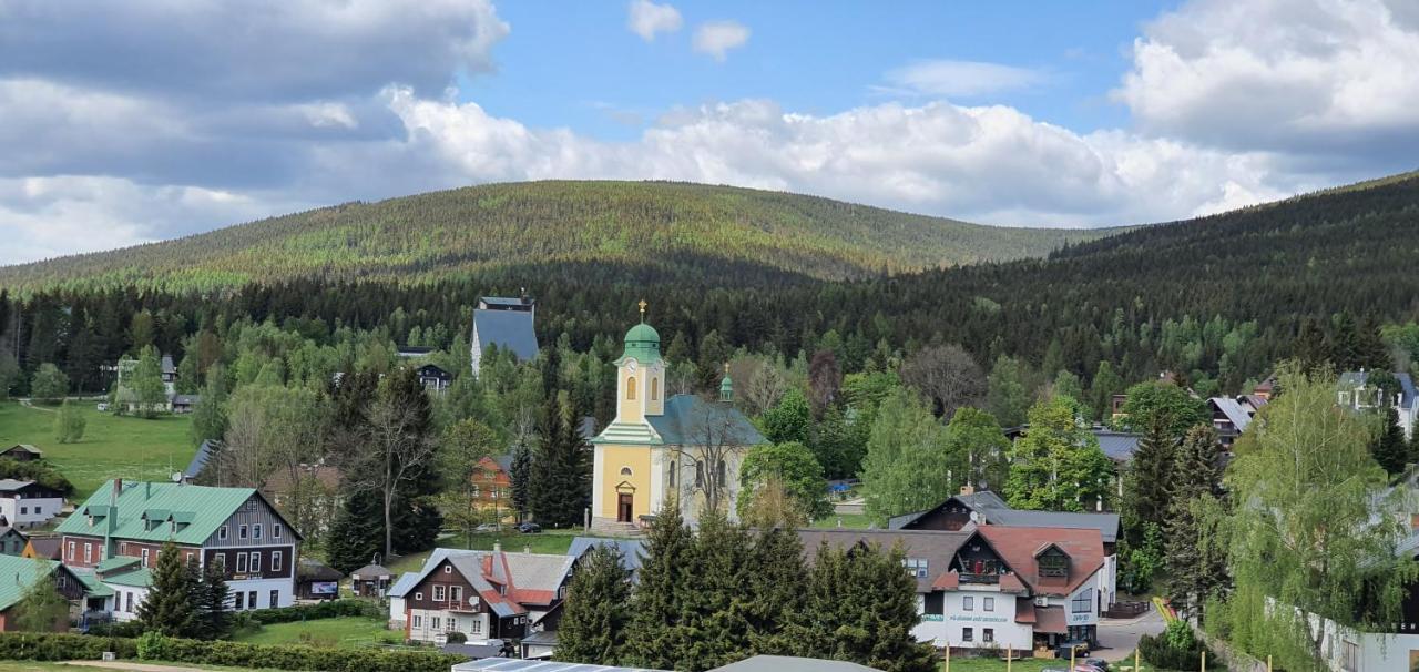 Pension Vinkl Harrachov Extérieur photo