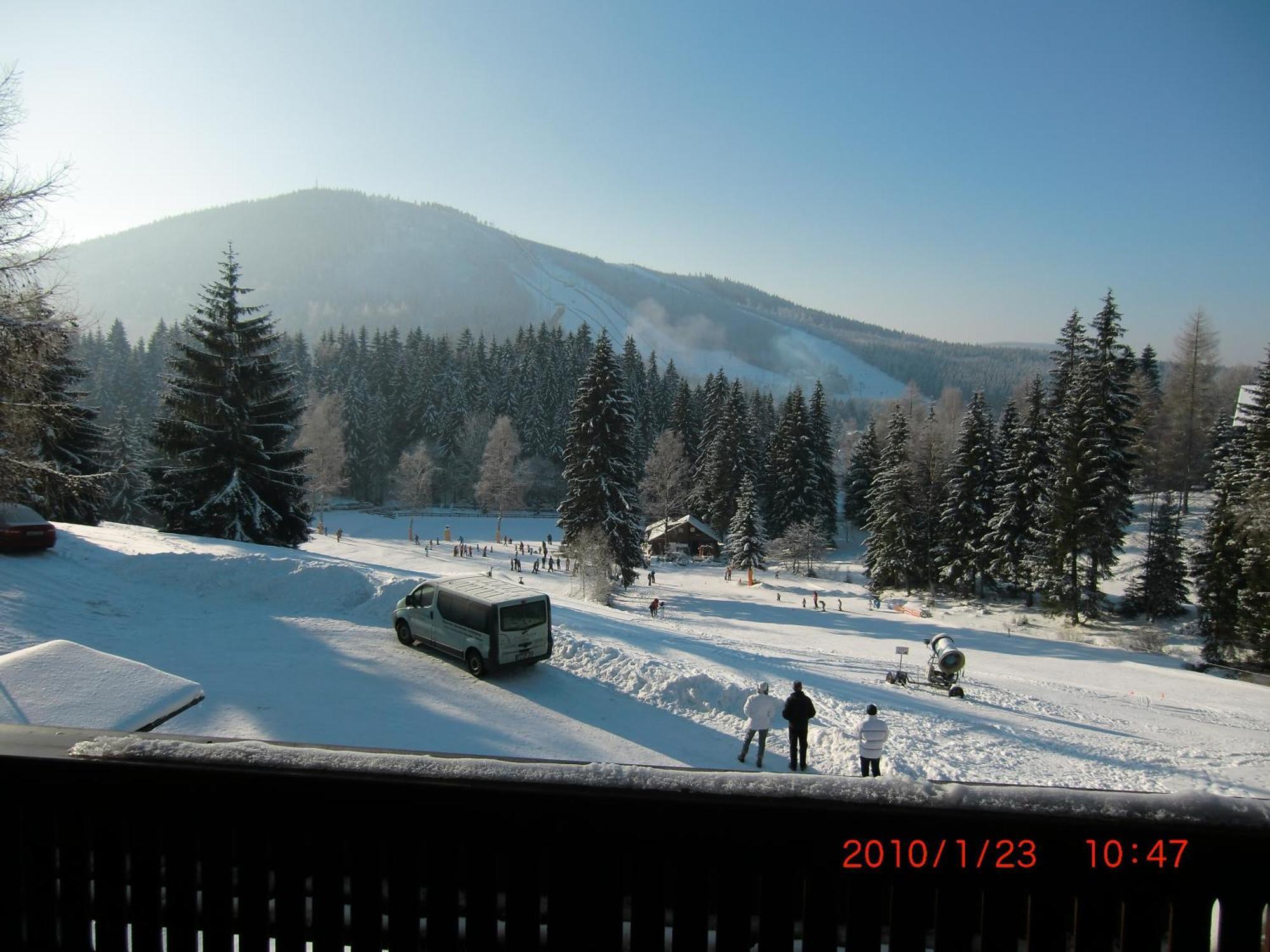 Pension Vinkl Harrachov Extérieur photo