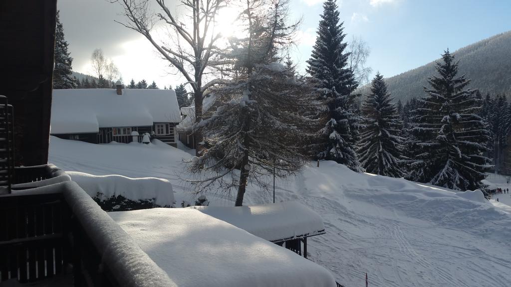 Pension Vinkl Harrachov Extérieur photo